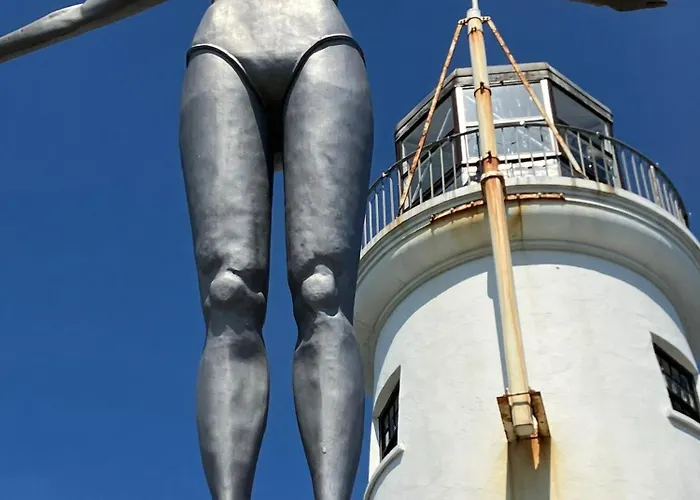 North Bay Nest Apartment Scarborough