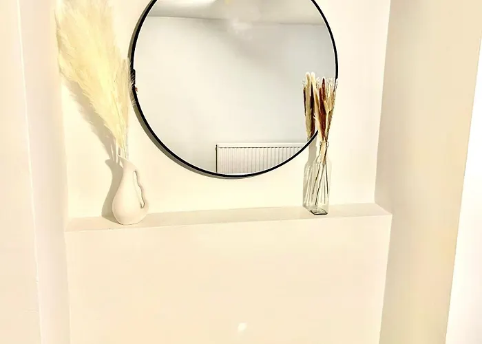 North Bay Nest Scarborough