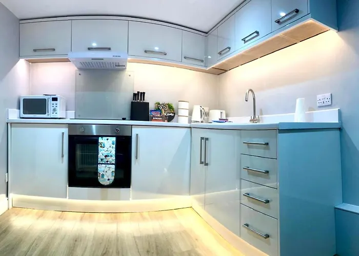 North Bay Nest Apartment